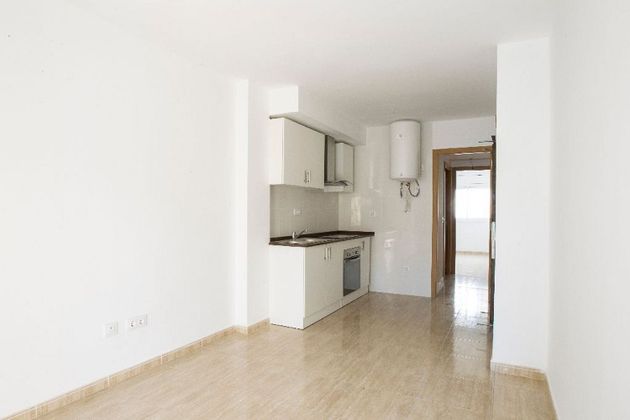 Foto 1 de Piso en venta en Port - Horta de Santa María de 2 habitaciones con balcón y ascensor