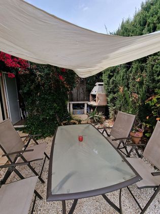 Foto 2 de Casa en venda a calle Niagara de 4 habitacions amb terrassa i piscina