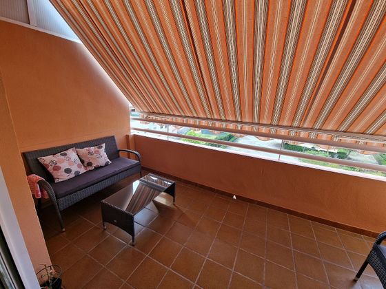 Foto 2 de Pis en venda a calle Arbequín de 3 habitacions amb terrassa i ascensor