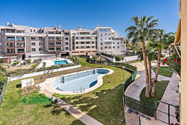Foto 1 de Pis en venda a Camino Viejo de Málaga de 2 habitacions amb terrassa i piscina