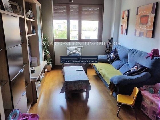 Foto 2 de Piso en venta en Tejares -Chamberí - Alcades de 3 habitaciones con piscina y garaje