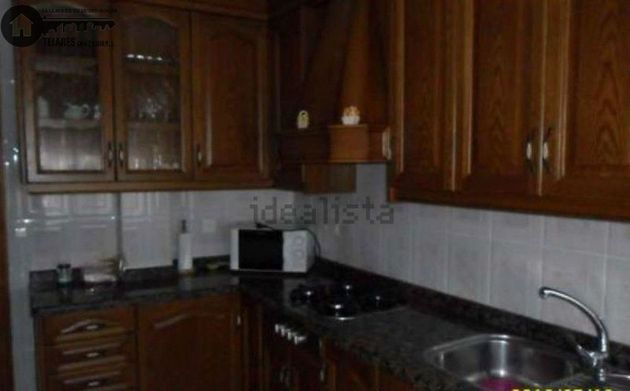 Foto 1 de Piso en venta en Tarazona de la Mancha de 3 habitaciones con terraza y calefacción