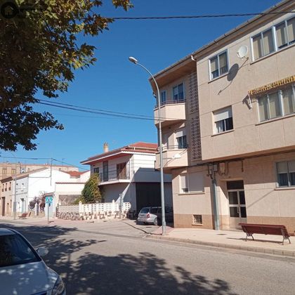 Foto 2 de Piso en venta en Gineta (La) de 4 habitaciones con garaje y balcón