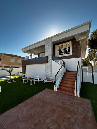 Foto 1 de Alquiler de casa en avenida De la Playa de 3 habitaciones con terraza y piscina