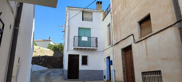 Foto 1 de Casa en venda a Cádiar de 3 habitacions amb terrassa i balcó