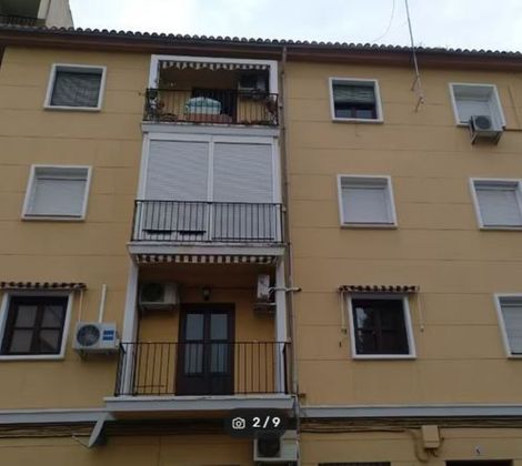 Foto 1 de Pis en lloguer a Cervantes de 3 habitacions amb terrassa i mobles