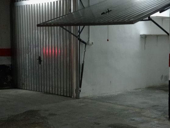Foto 2 de Alquiler de garaje en Fígares de 15 m²