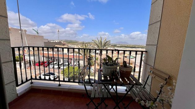 Foto 1 de Pis en venda a calle Rambla de 2 habitacions amb terrassa i balcó