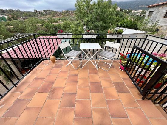 Foto 1 de Xalet en venda a Cornudella de Montsant de 6 habitacions amb terrassa i piscina