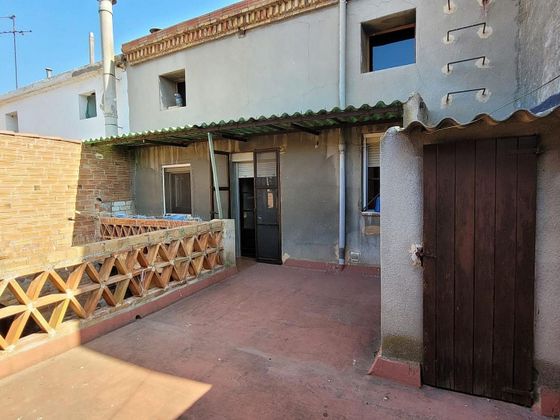 Foto 2 de Casa en venda a avenida De Catalunya de 4 habitacions amb terrassa i garatge