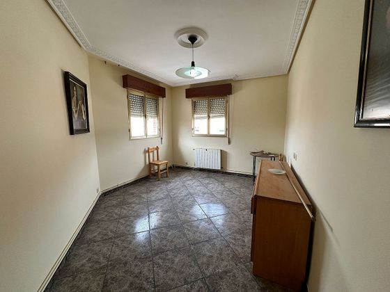 Foto 2 de Casa adossada en venda a Medina del Campo de 2 habitacions amb aire acondicionat i calefacció