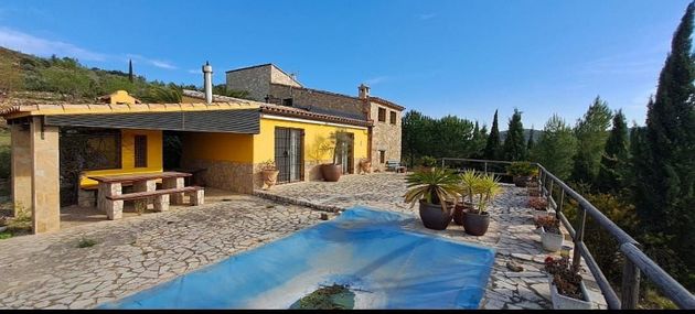 Foto 1 de Casa rural en venda a Atzeneta del Maestrat de 2 habitacions amb terrassa i piscina