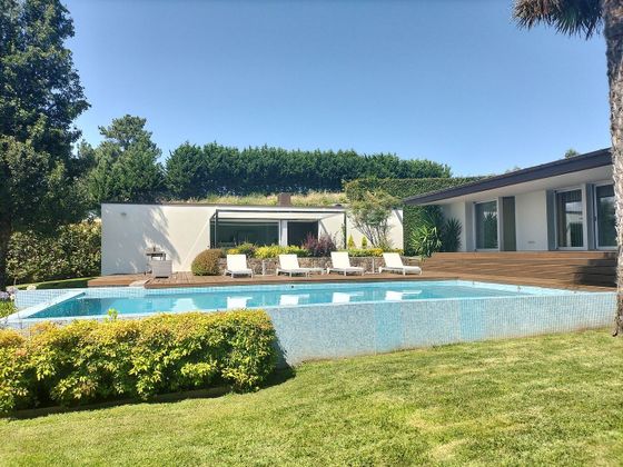 Foto 1 de Xalet en venda a Sobrán de 4 habitacions amb terrassa i piscina