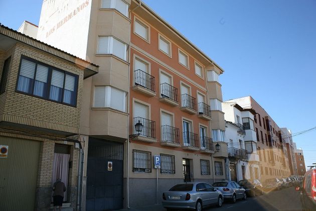 Foto 1 de Edificio en venta en calle Toledo con piscina y ascensor