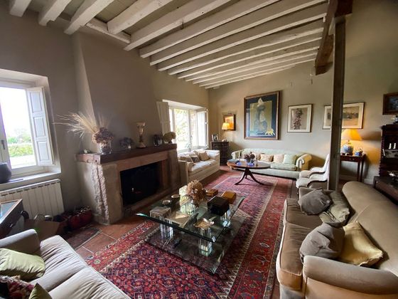 Foto 1 de Casa adossada en venda a Muñoveros de 6 habitacions amb terrassa i garatge