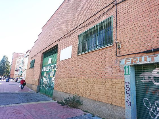 Foto 2 de Nau en lloguer a calle Nuñez de Guzman de 740 m²