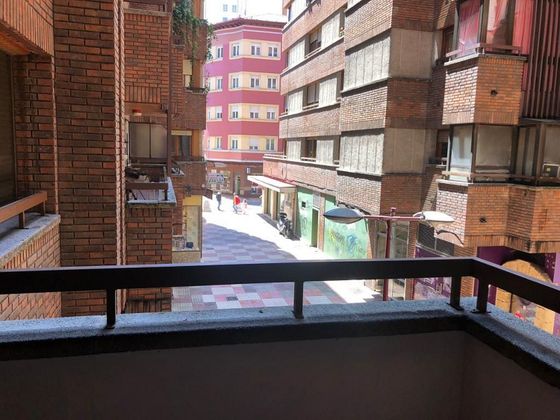 Foto 2 de Pis en venda a Centro Ciudad de 3 habitacions amb terrassa i garatge