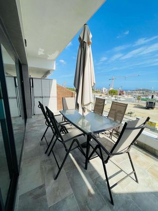 Foto 2 de Dúplex en venda a Cala de Finestrat de 3 habitacions amb terrassa i piscina