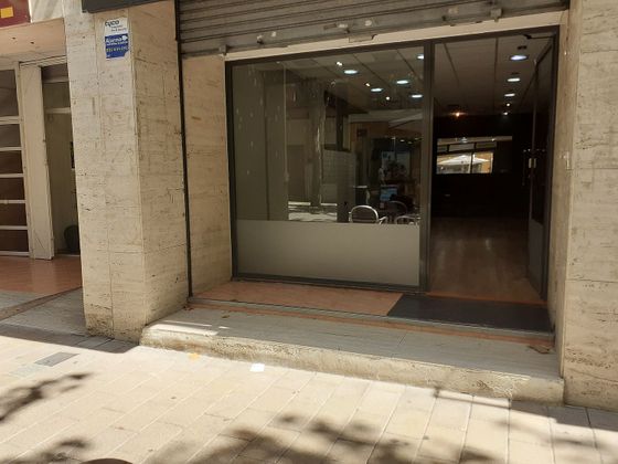 Foto 2 de Local en lloguer a Centre Vila de 84 m²
