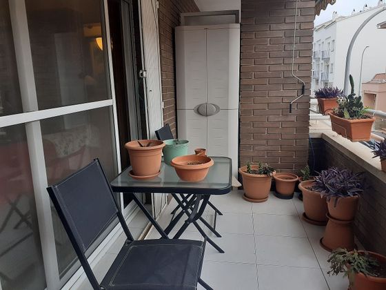 Foto 1 de Casa en venta en Les Roquetes de 6 habitaciones con terraza y garaje