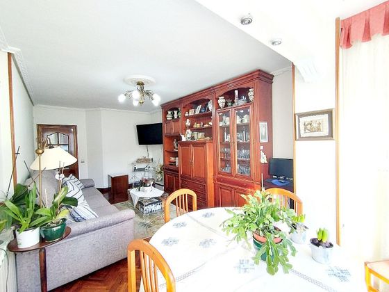 Foto 2 de Piso en venta en Alisal - Cazoña - San Román de 3 habitaciones con garaje