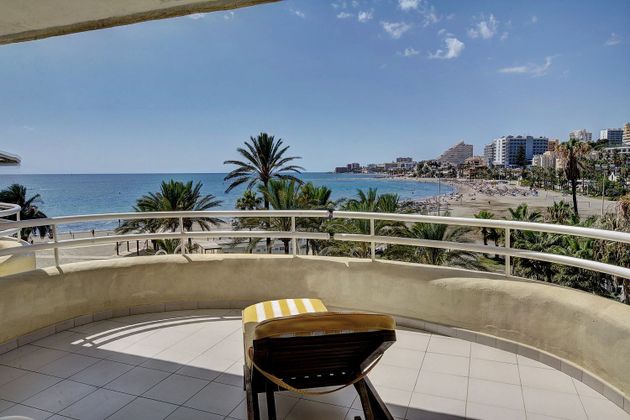 Foto 1 de Àtic en venda a Puerto Marina de 3 habitacions amb terrassa i piscina