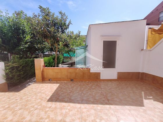 Foto 1 de Casa adosada en venta en Vila-seca pueblo de 4 habitaciones con terraza y garaje