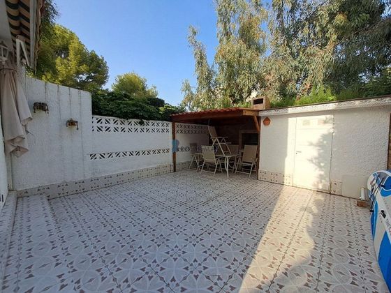 Foto 2 de Casa adossada en venda a Curva - Heliópolis de 2 habitacions amb terrassa i aire acondicionat