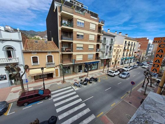 Foto 1 de Pis en venda a calle Sant Tomàs de 4 habitacions amb terrassa i balcó