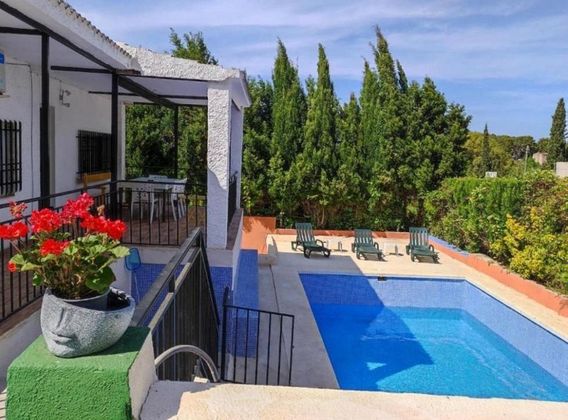 Foto 1 de Xalet en venda a La Loma de 6 habitacions amb terrassa i piscina