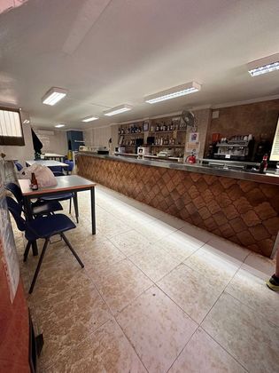 Foto 2 de Local en venta en Tavernes de la Valldigna con aire acondicionado