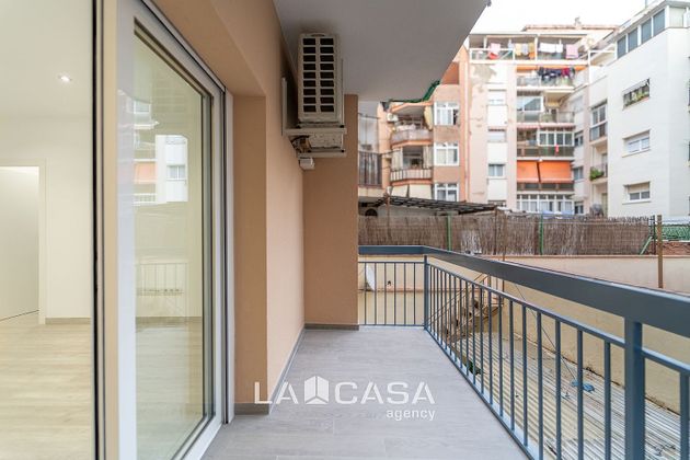 Foto 1 de Pis en venda a El Castell-Poble Vell de 3 habitacions amb balcó i aire acondicionat
