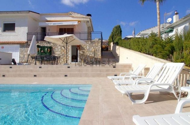 Foto 2 de Casa adossada en lloguer a Los Balcones - Los Altos del Edén de 4 habitacions amb terrassa i piscina