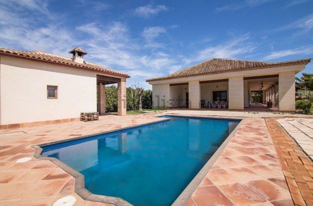 Foto 1 de Alquiler de chalet en Perleta - Maitino de 4 habitaciones con terraza y piscina