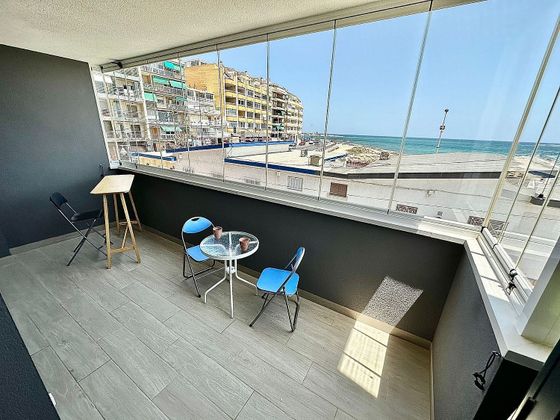 Foto 1 de Venta de piso en Playa del Cura de 3 habitaciones con piscina y aire acondicionado