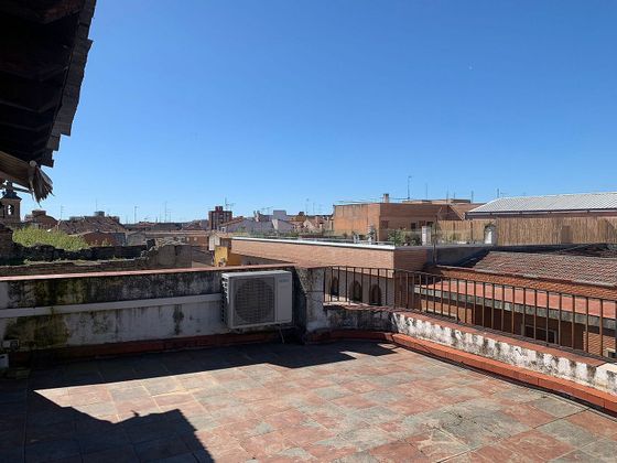 Foto 2 de Pis en venda a Casco Antiguo de 4 habitacions amb terrassa i aire acondicionat