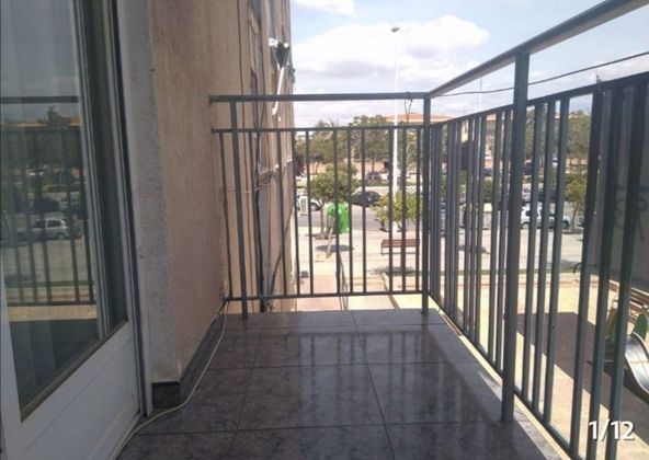 Foto 1 de Venta de piso en Ciutat Esportiva de 3 habitaciones con balcón