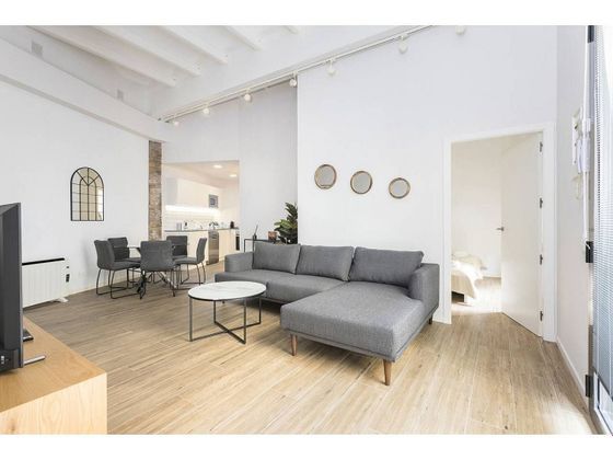 Foto 2 de Alquiler de piso en El Putxet i el Farró de 2 habitaciones con muebles y aire acondicionado