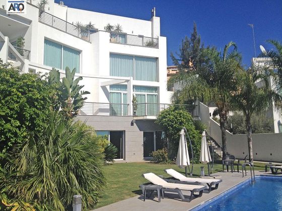 Foto 1 de Xalet en venda a Pinares de San Antón de 7 habitacions amb terrassa i piscina