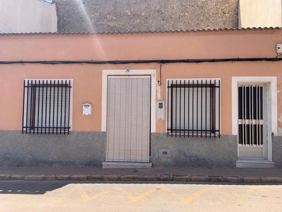 Foto 1 de Chalet en venta en calle Del Carmen de 4 habitaciones con terraza