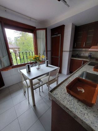 Foto 2 de Pis en venda a Zeanuri de 3 habitacions amb garatge i balcó