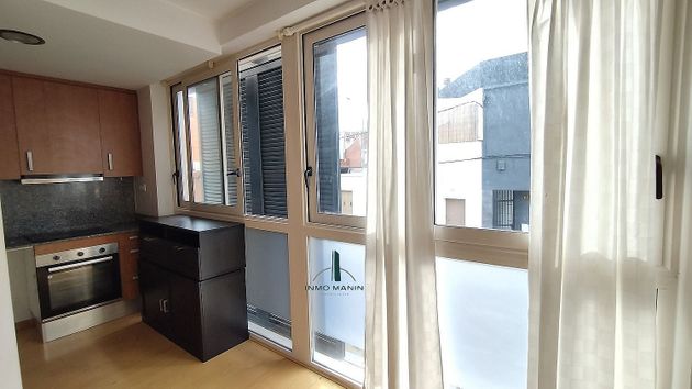Foto 1 de Pis en venda a Poble Nou - Zona Esportiva de 3 habitacions amb terrassa i aire acondicionat
