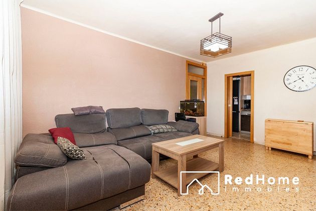 Foto 1 de Venta de piso en Les Arenes - La Grípia  Can Montllor de 3 habitaciones con calefacción