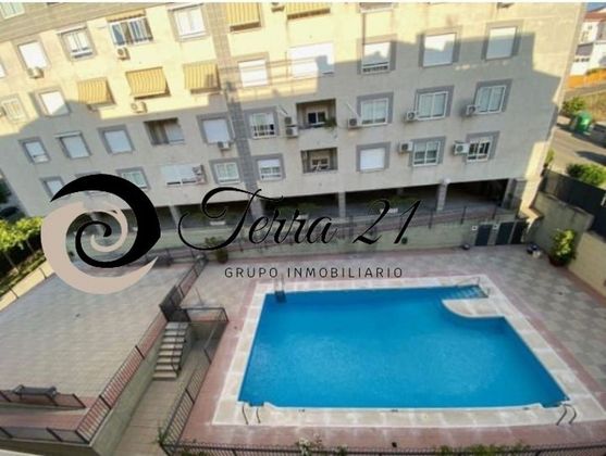 Foto 1 de Venta de piso en Belén - San Roque de 4 habitaciones con piscina y jardín
