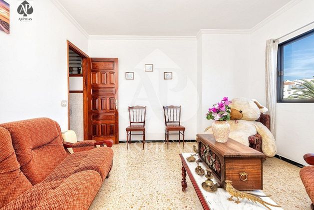 Foto 2 de Xalet en venda a calle Agustín Millares de 6 habitacions amb terrassa i garatge