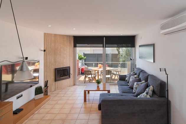 Foto 2 de Casa en venda a Sentmenat de 4 habitacions amb terrassa