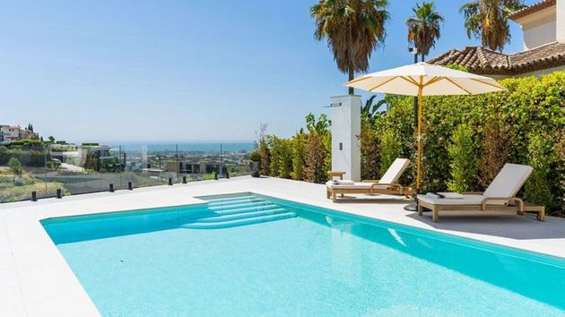 Foto 1 de Xalet en venda a Benahavís de 5 habitacions amb terrassa i piscina