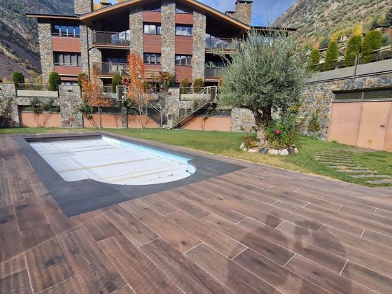 Foto 2 de Pis en venda a Escaldes, les de 3 habitacions amb terrassa i piscina