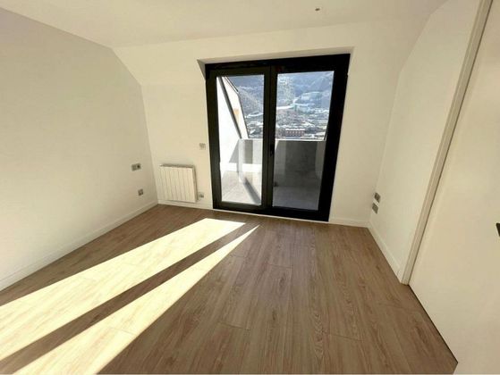Foto 2 de Dúplex en venta en Andorra la Vella de 3 habitaciones con terraza y garaje