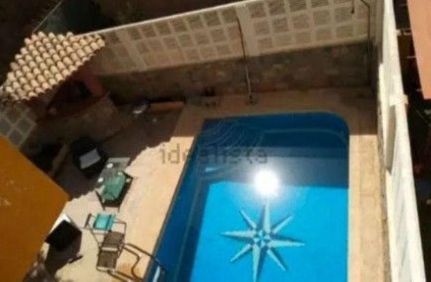 Foto 1 de Casa en venta en La Envía de 5 habitaciones con terraza y piscina